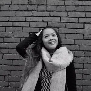 Meet your Posher, Vivian